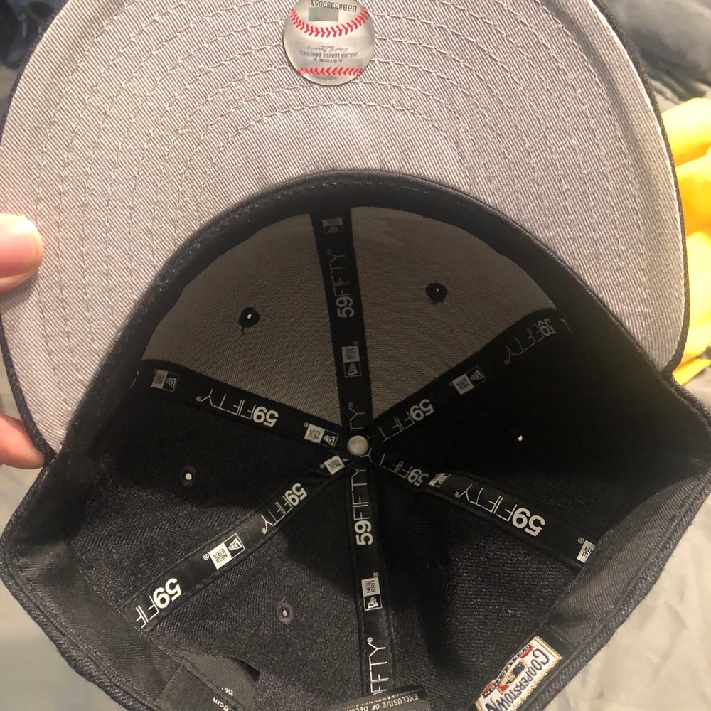 White sox fitted hat - Picture 5 of 5